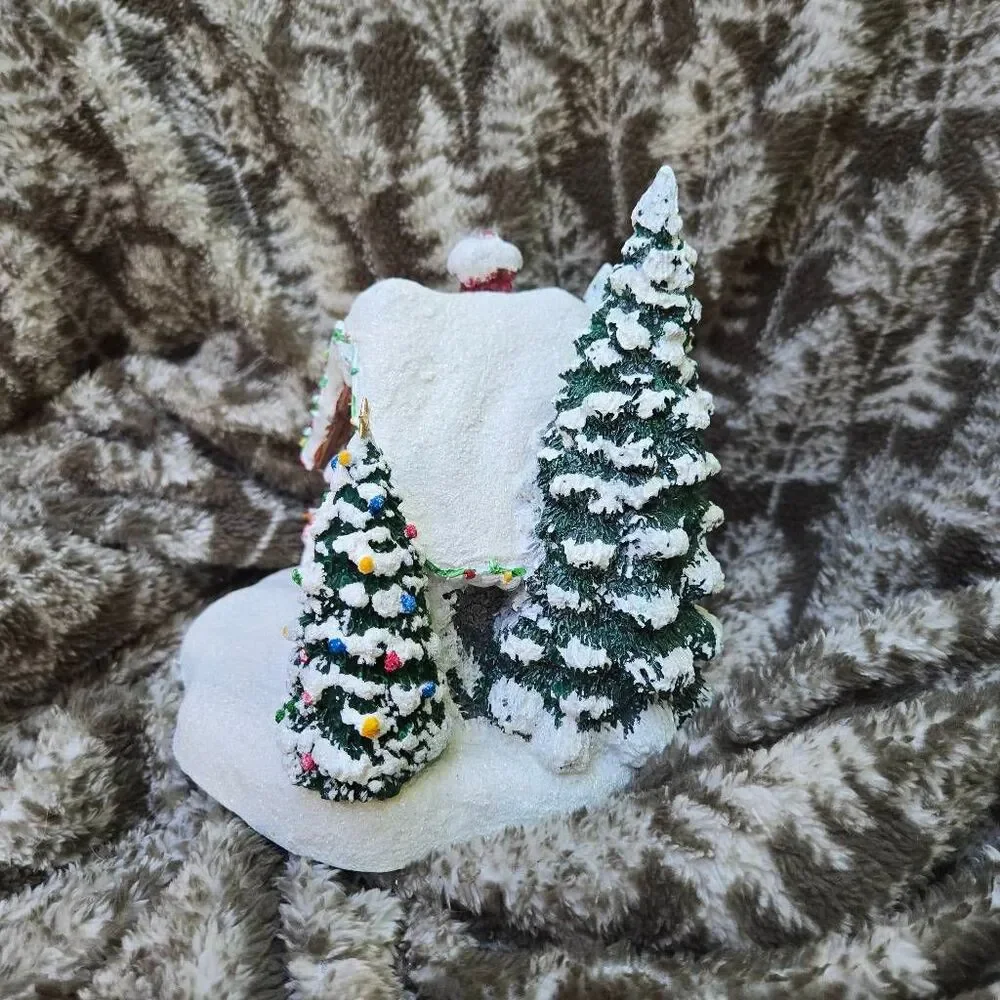 Thomas Kinkade Stillwater Cottage 2005 lights mini Christmas Village pc